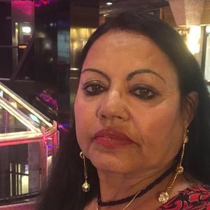 Meet your Posher, Veena